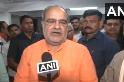 UP By Election: भूपेंद्र चौधरी बोले- कांग्रेस का नहीं कोई अस्तित्व…सपा भी छोड़ चुकी साथ; BJP जीतेगी सभी सीट