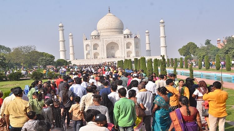 Taj Mahal: मुफ्त में करिए 19 नवंबर को ताज का दीदार, सभी स्मारकों में पर्यटकों को मिलेगा निशुल्क प्रवेश