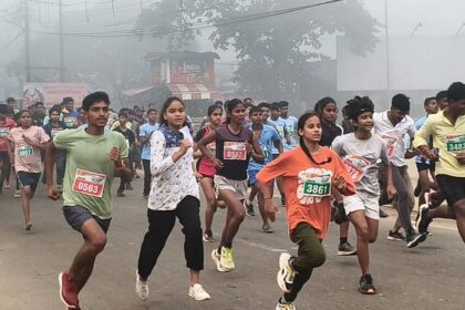UP Police Bharti: यूपी पुलिस फिजिकल टेस्ट की तैयारी करें शुरू; 4.8 किमी की लगानी होगी दौड़, ऐसे होगा चयन