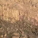 UP News: शाहजहांपुर में खोदाई के दौरान मिली नींव जैसी संरचना, प्राचीन गढ़ी के अवशेष होने की संभावना