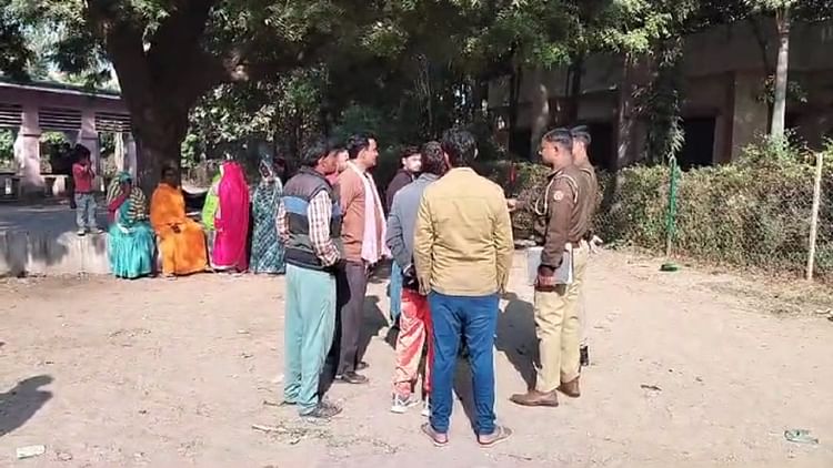 UP: झांसी और ललितपुर में रफ्तार का कहर… तीन हादसों में तीन की मौत; एक घायल