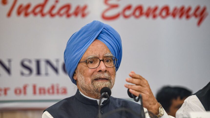 क्या होता है राजकीय शोक, इसे कौन घोषित कर सकता है, क्या सरकारी छुट्टी भी रहती है? – India TV Hindi