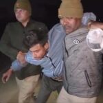 मथुरा न्यूज: 25 हजार के इनामी दो बदमाश गिरफ्तार, पुलिस टीम पर किए फायर; फिर भी न भाग सके