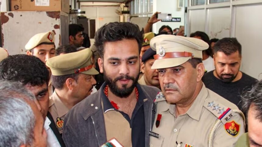 एल्विश यादव की मुश्किलें बढ़ीं, गाजियाबाद कोर्ट ने मुकदमा दर्ज करने का आदेश दिया – India TV Hindi