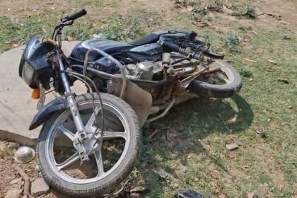 Hardoi Road Accident: अज्ञात वाहन से टकराई बाइक…तीन युवकों की मौत, शादी में वीडियोग्राफी कर लौट रहे थे वापस