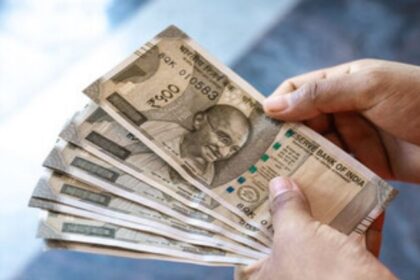 High Court : 16 साल नौकरी कर चुके दरोगाओं को मिलेगा 5,400 रुपये का द्वितीय ग्रेड पे