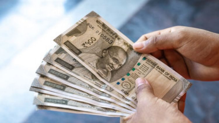 High Court : 16 साल नौकरी कर चुके दरोगाओं को मिलेगा 5,400 रुपये का द्वितीय ग्रेड पे