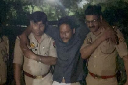 UP Encounter: ‘साहब माफ कर दो… गलती हो गई’, दिनदहाड़े जरी कारीगर का कत्ल करने वाला बदमाश पुलिस के सामने रोया