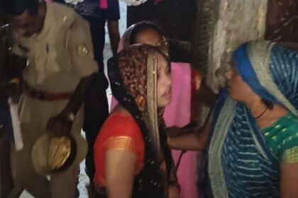 UP: शादी के सालभर बाद विवाहिता की गला रेतकर हत्या, घर में मिला खून से लथपथ शव, पति लापता