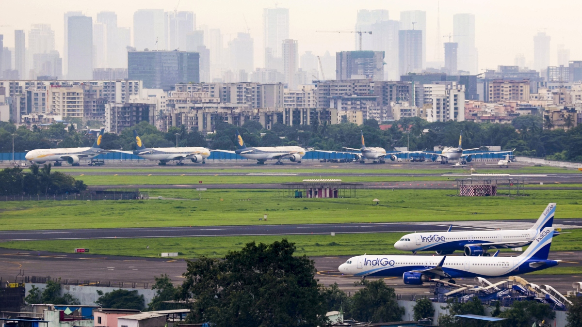 भारत और चीन के बीच फिर से डायरेक्ट फ्लाइट सर्विसेज होंगी बहाल, MEA ने दी जानकारी