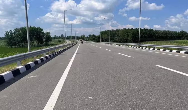 ग्रेटर आगरा: 4,353 भूखंड और अंतरराष्ट्रीय स्टेडियम…एडीए की सबसे बड़ी आवासीय योजना, ये सुविधाएं भी मिलेंगी