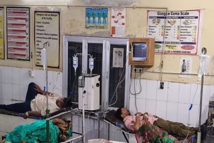 Aligarh Accident: रोडवेज बस की ट्रैक्टर ट्रॉली से भिड़ंत, ड्राइवर-कंडक्टर सहित 11 घायल, चार की हालत गंभीर