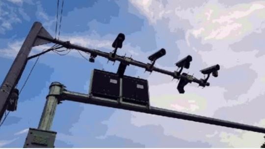 हाईटेक कैमरे: रफ्तार से निकल रही गाड़ियां भी हो रहीं कैद, एक दिन में 4,945 कटे चालान; बरतें ये सावधानी