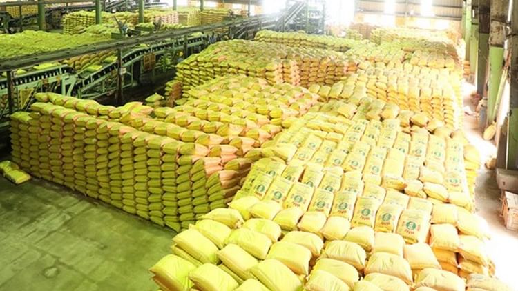 UP News: किरकिरी से ली सीख, यूपी में अब उर्वरक बिक्री पर सरकार का रहेगा डिजिटल पहरा; किसानों को मिलेगी राहत