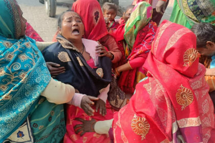 Farrukhabad Accident: बरौन के पास वाहन की टक्कर से ट्रैक्टर चालक की मौत, मचा कोहराम