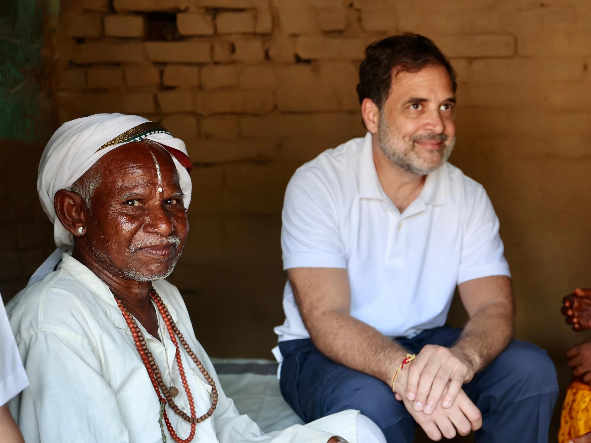 पहाड़ काटने वाले पिता को पहचान दी नीतीश ने, वादा करने के बाद भी टिकट नहीं दिया राहुल ने — बोले भागीरथ मांझी”