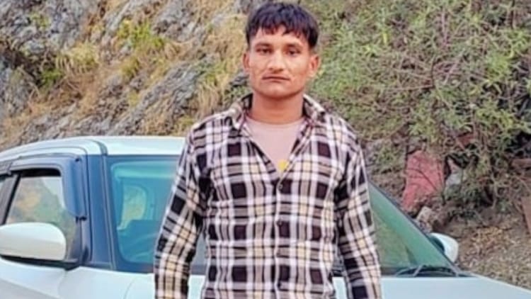 UP: चाकू से गला रेतकर भतीजी की हत्या, भतीजे को छत से फेंका; सामने आया ‘कातिल’ चाचा का क्रूर चेहरा